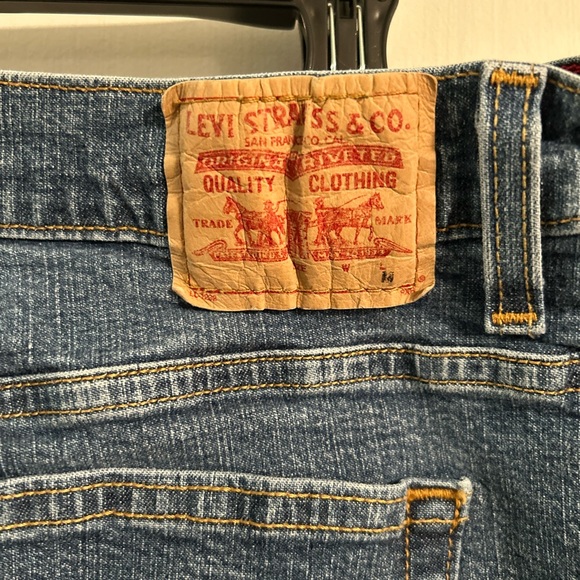 Vintage 2004 Levi’s 550 Relaxed Fit Bootcut Jeans, Women’s Size 16 (Made 10/04) - Picture 6 of 8
